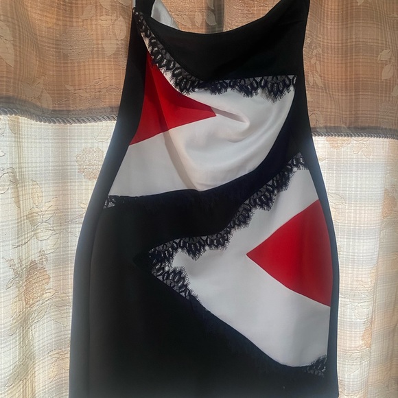 The dresses are like new, only worn once. some are size 6,8,10 and 12 - Picture 5 of 16